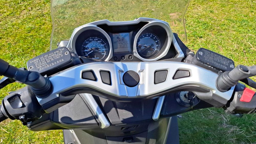 Kawasaki J300 ABS - 2014
