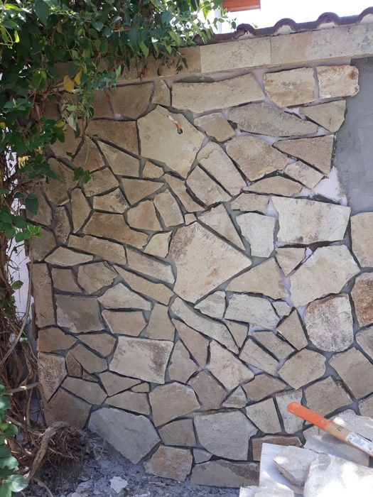 piatra naturala decorativa peste 200 modele