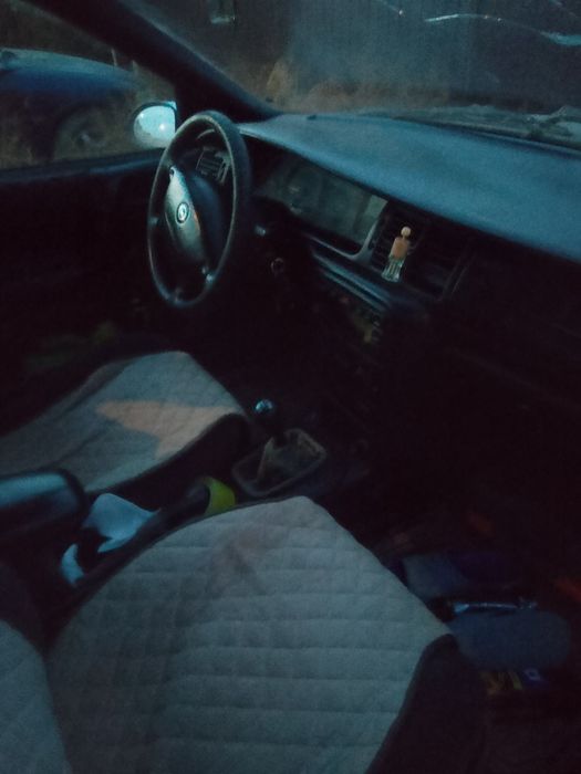 Опель Вектра G 1998года