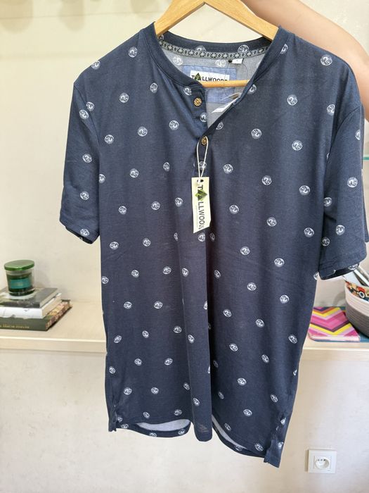 Продам футболку мужскую