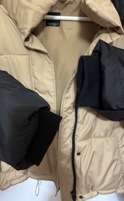 Зимно дамско яке размер S 36/38 цвят пясък  черна качулка и ракави