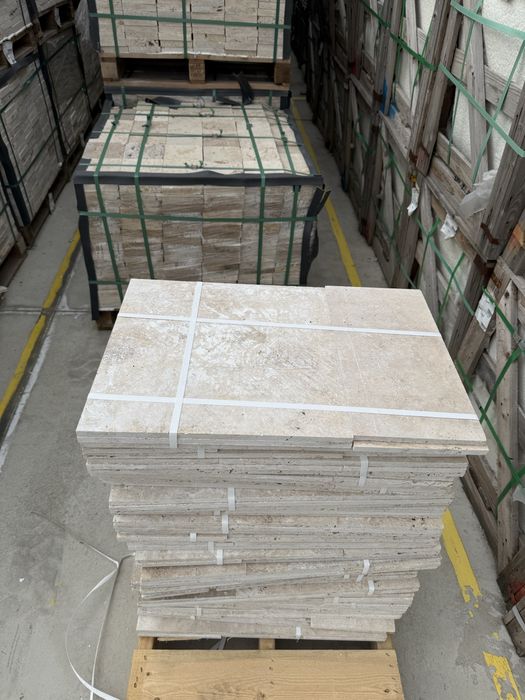 Materiale constructii granit marmura travertin scari trepte montaj