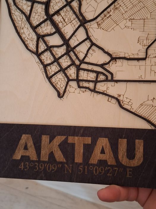 Карта Актау из дерево