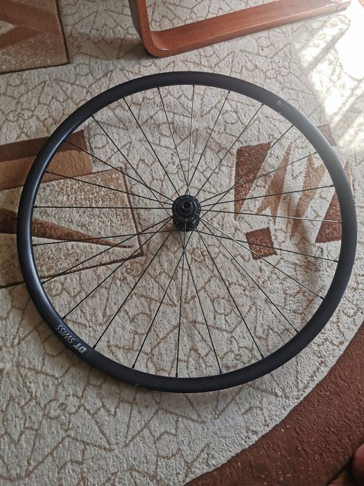 Roți bicicletă DT SWISS r470