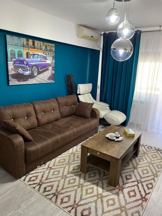 Închiriez apartament ultracentral