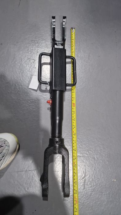 Tirant vertical tija întinzător lateral pentru toată gama de tractoare