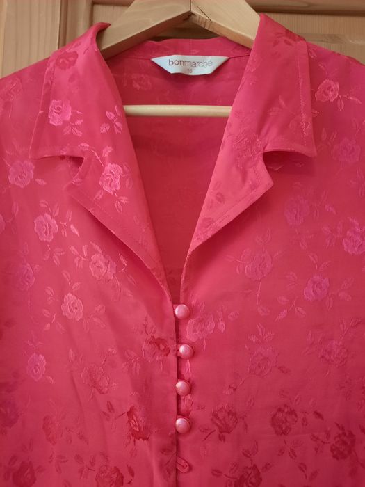 Bluza dama roz intens cu nasturi mici mărimea 44