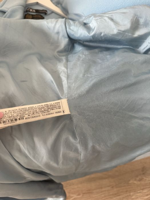 Вълнено палто Zara