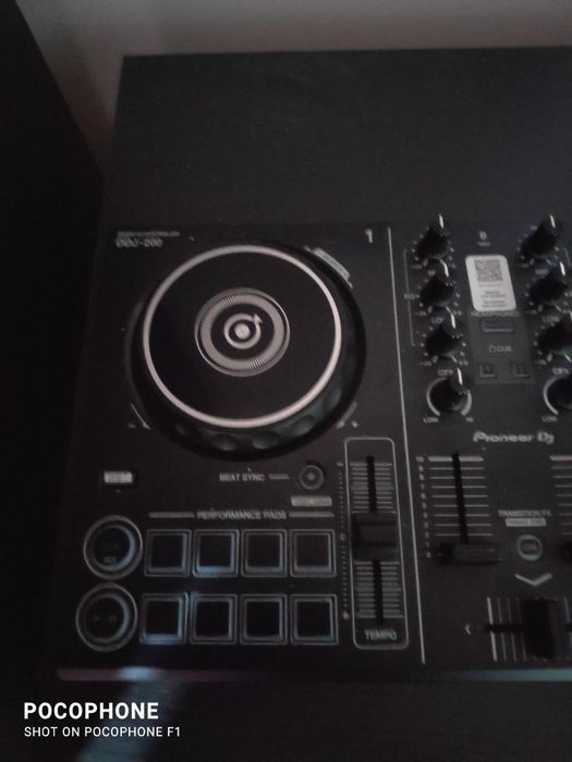 DJ Pioneer Ergo & Pioneer200