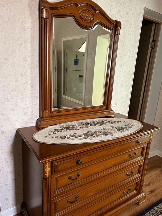 Комод. Производство Малайзия