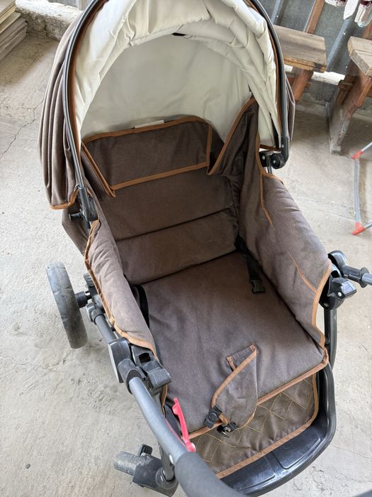 Продам коляску уличную