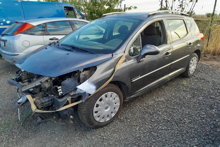 Lampa plafon fata 9653776177-00 9653776177-00 Peugeot 207 prima gener