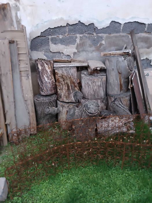 Хар хал утин сотилади