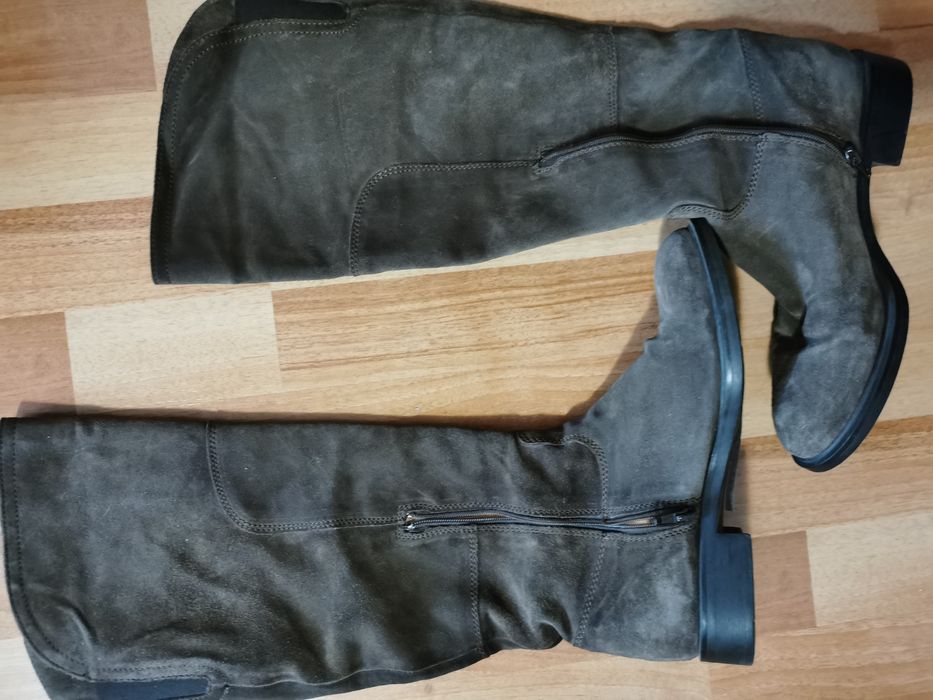 Cizme piele intoarsa nr 39