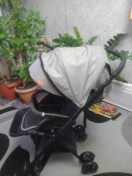 Продам коляску за 23000