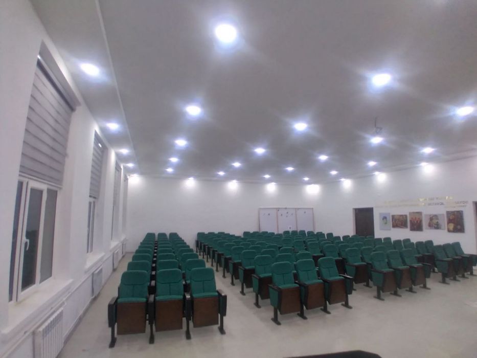 Кресло театральное для активного зала стул