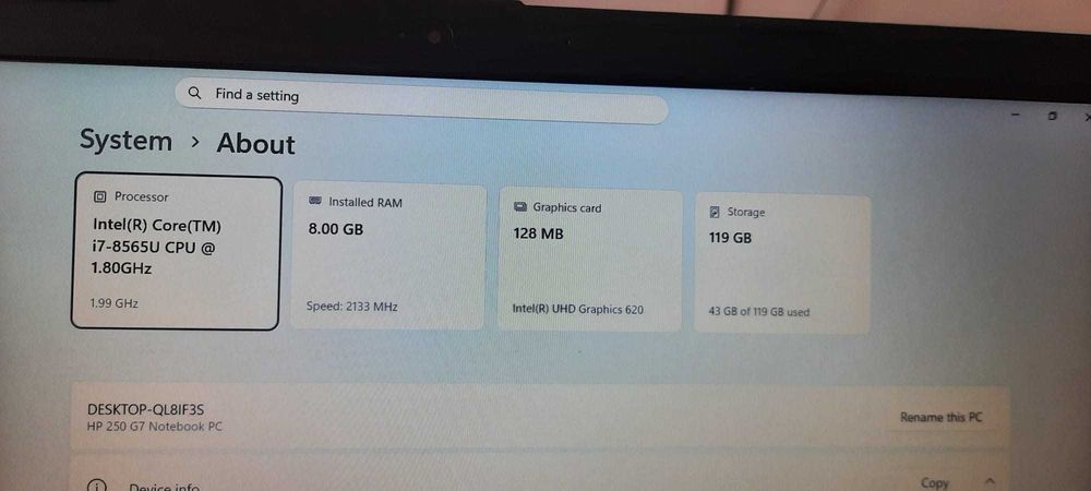 Laptop Hp g7 i7 8565u 8gb ddr 4 128 ssd