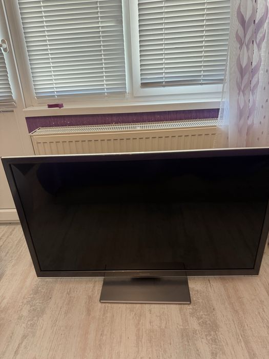 Panasonic 47 smart