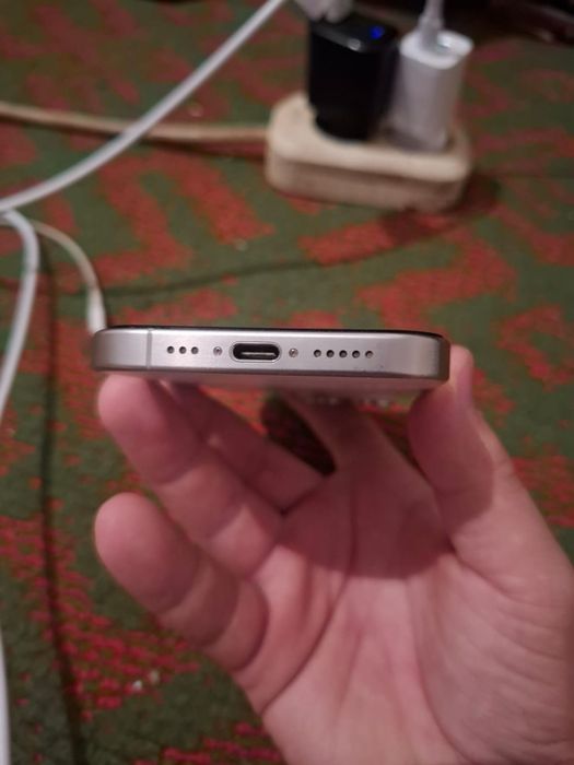 Iphone 15 pro идеал