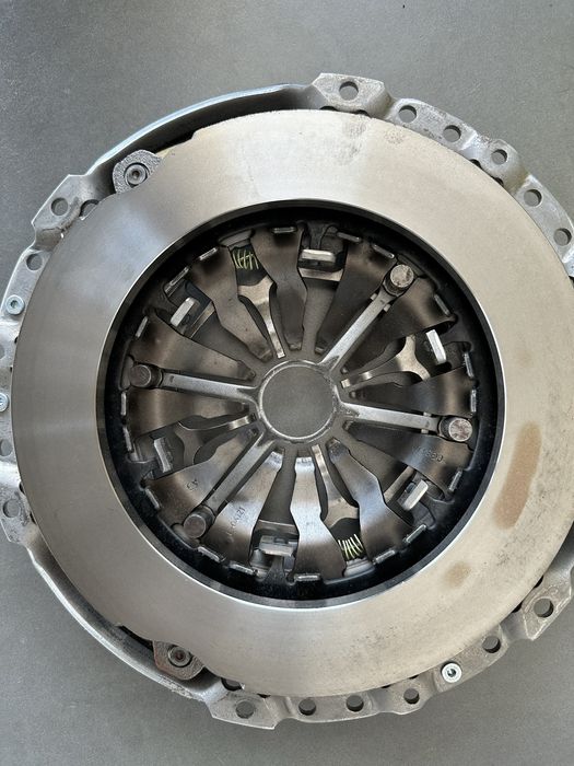 Vâbd ambreiaj nou LUK