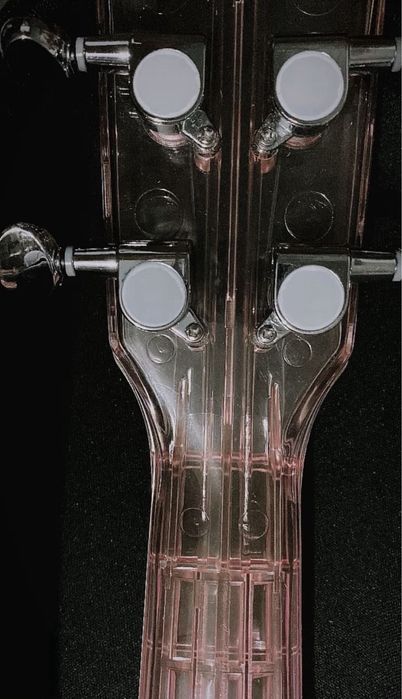 Гавайская гитара, укулеле