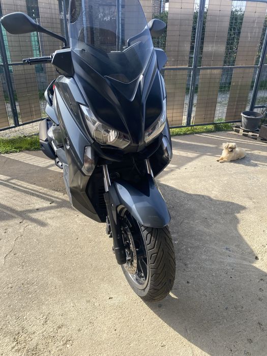 Vand/schimb  Yamaha X Max 400 ,