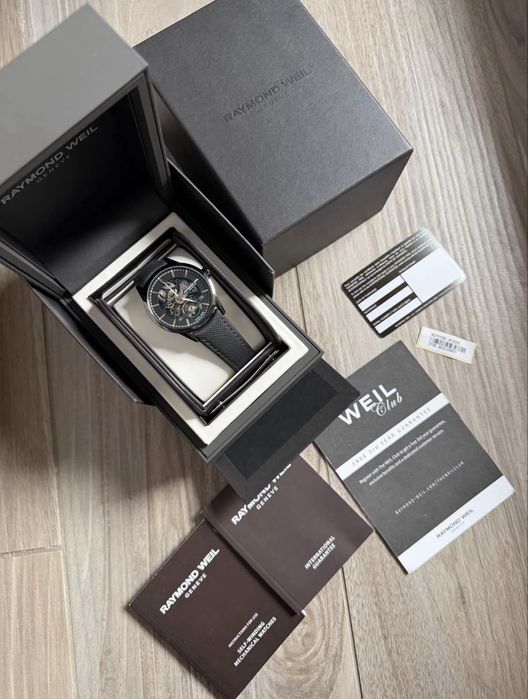 Raymond Weil Freelancer Skeleton 42 mm Automatic КАТО НОВ