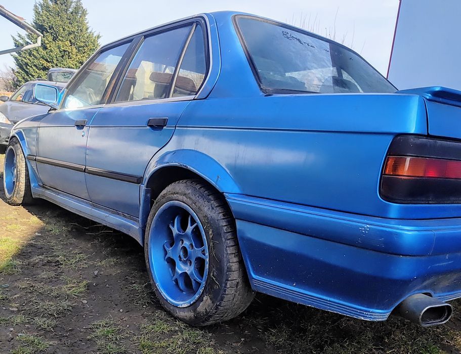BMW 316 e30 (ursuleț) Schimb cu moto!