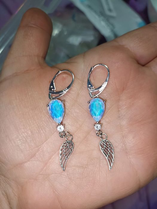 Aripi îngeri și pietre blue