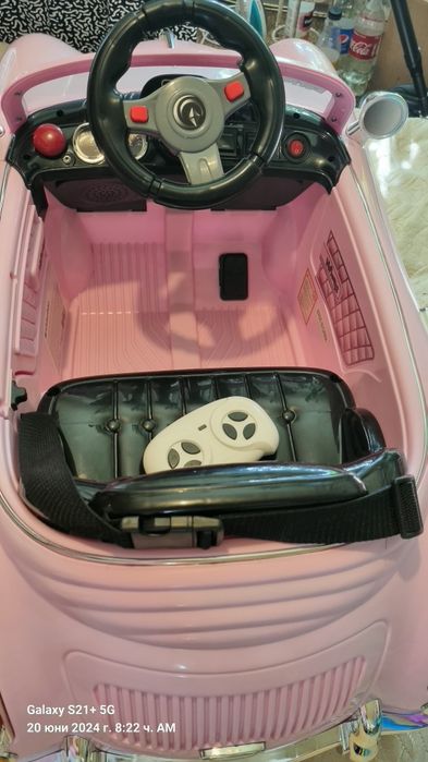 Акумулаторна кола KikkaBoo Sugar Dream - Розова