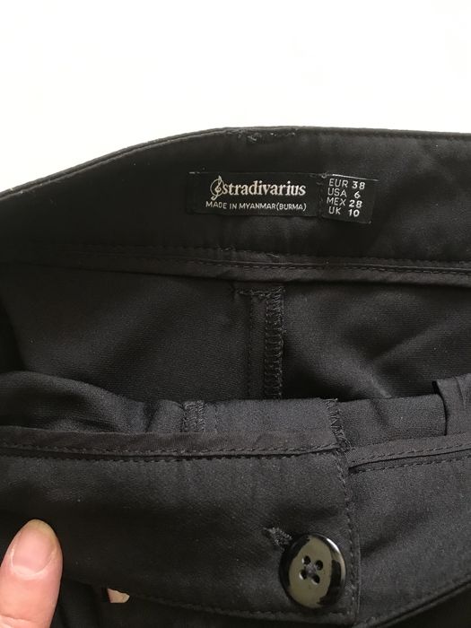 Pantaloni marimea 38