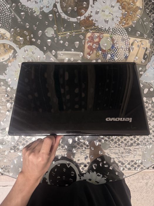 Ноутбук lenovo