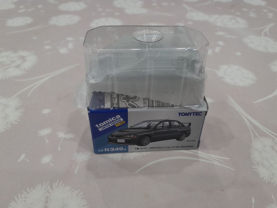 Tomica Lancer Evolution 9