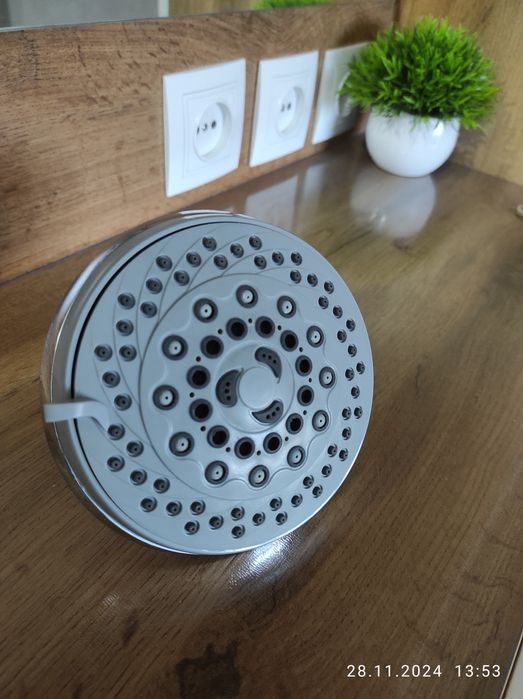 Лейка для душа    .    .