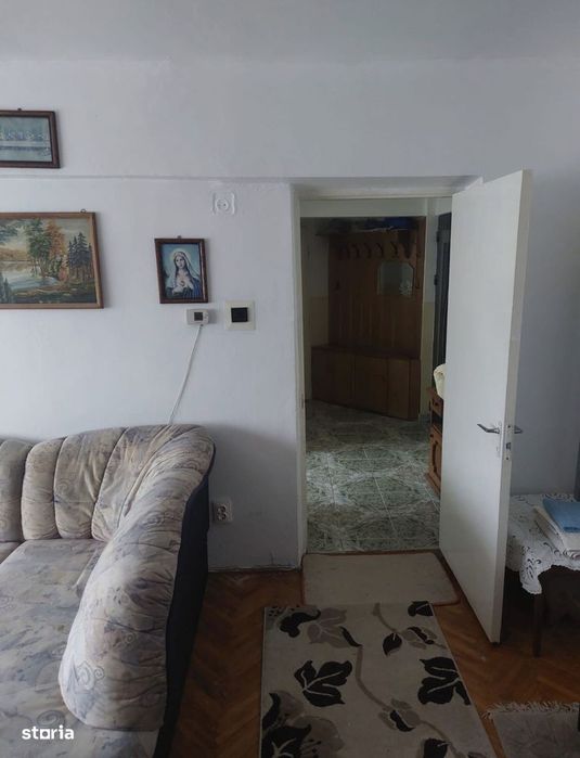 Apartament cu 2 camere, semidecomandat, etaj 4 din 4 , Blv. Muncii, Mi