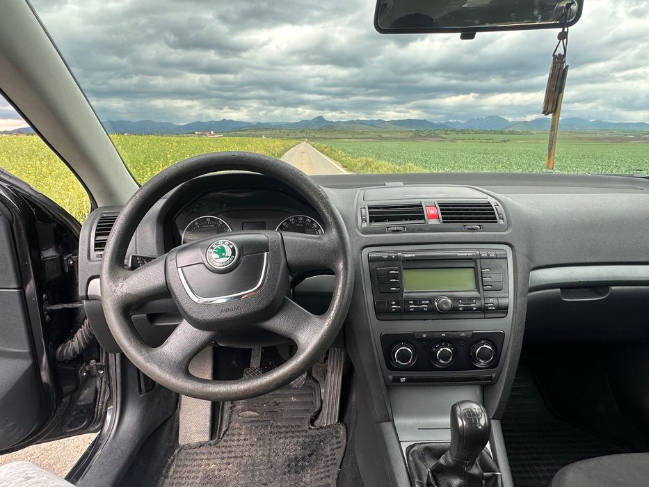 Skoda Octavia 1.6, an 2011, 217.000km, negociabil