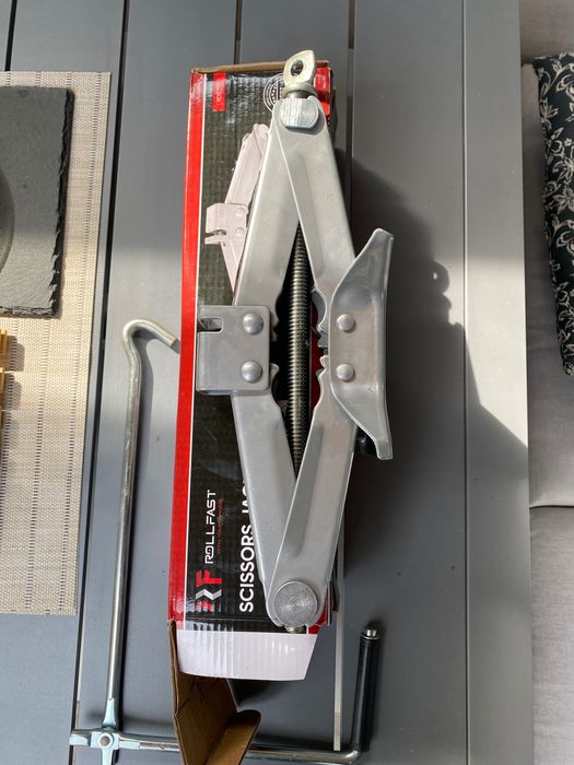 Cric auto 1000 kg