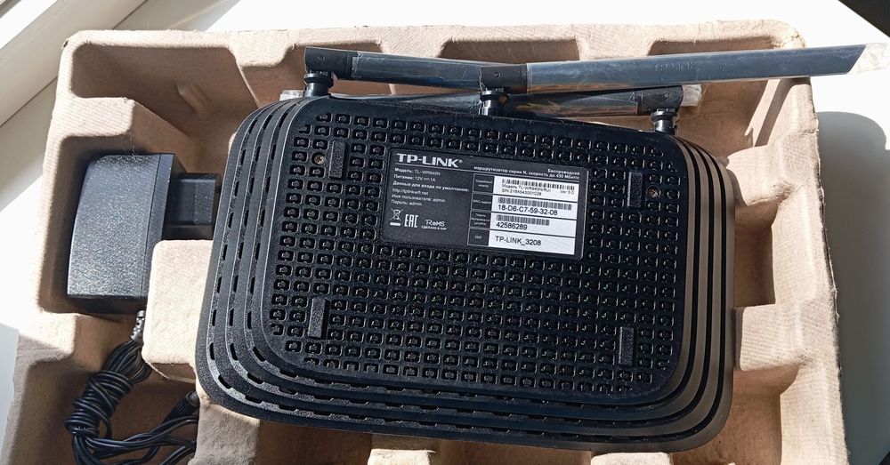 Маршрутизатор TP-Link TL-WR940N(RU)