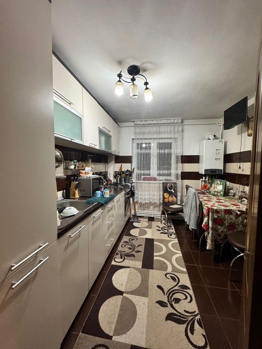 Vând apartament George Enescu