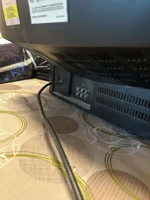 Televizor sotiladi Toshkentda