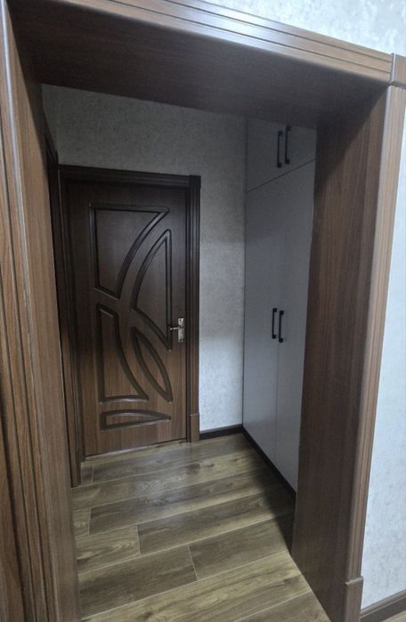 Сдается 3/3/9 Метро Айбек