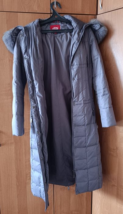 Продам  зимний пуховик