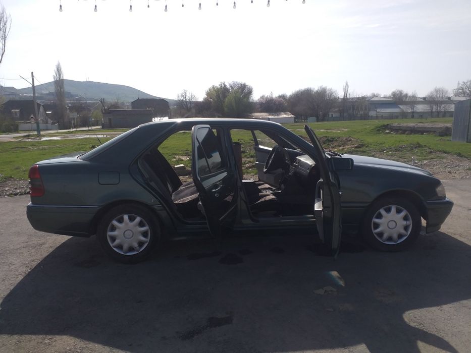 Продаю мерседес цешка