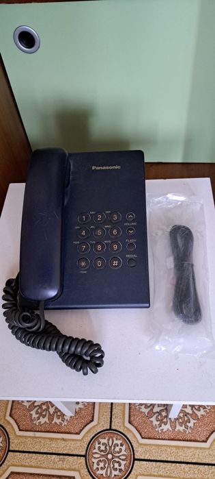 Телефон  панасоник  !