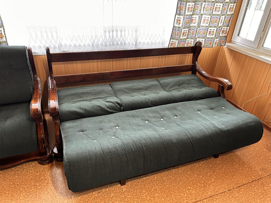 Комплект диван и кресло