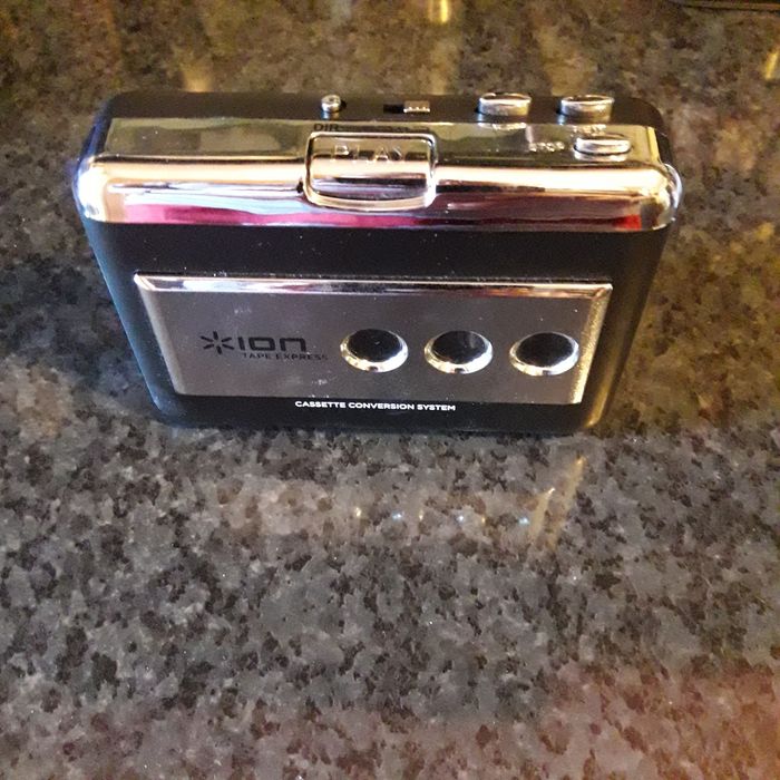 Casetofon ION,convertor muzica caseta in MP3.