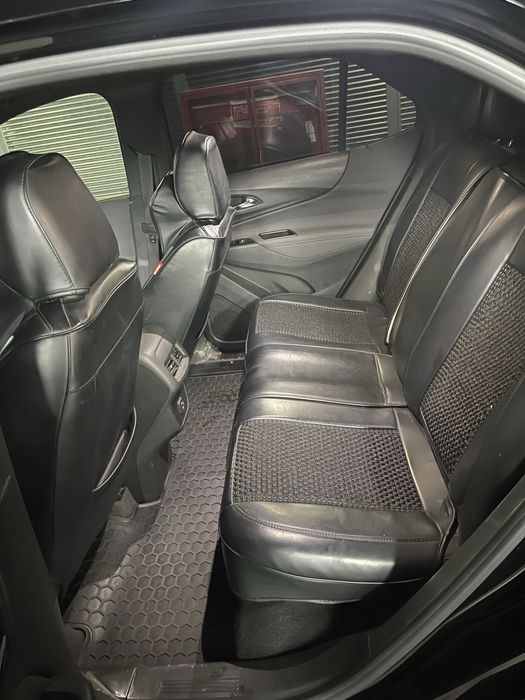 Chevrolet Equinox 472 Full