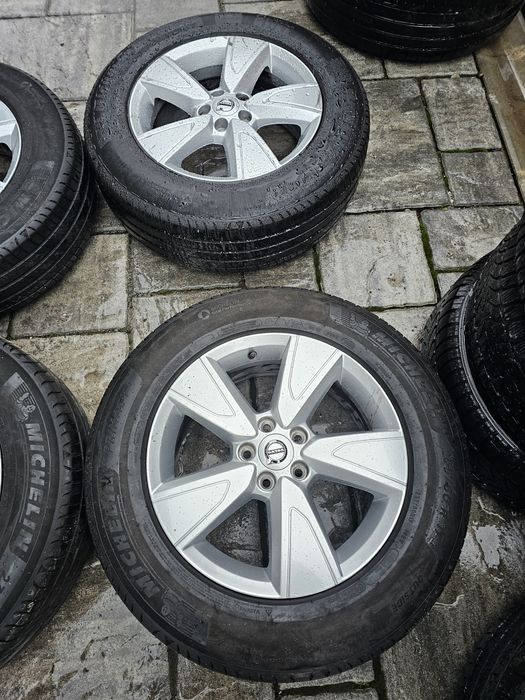 Jante originale Volvo XC 40, XC 60 r17 cu cauciucuri de vară