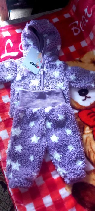 продавам неисползвани децки дрешки