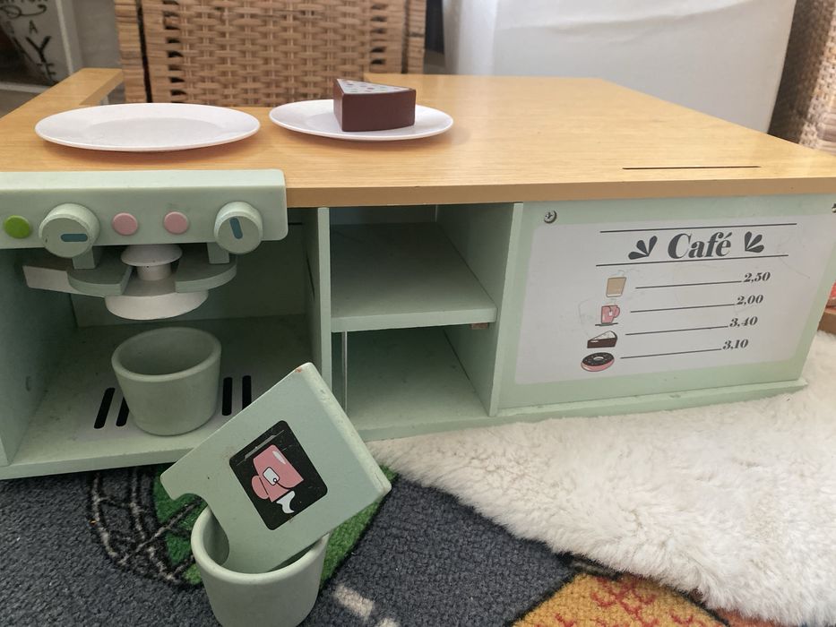Lot jucarie de lemn Playtive Cafenea